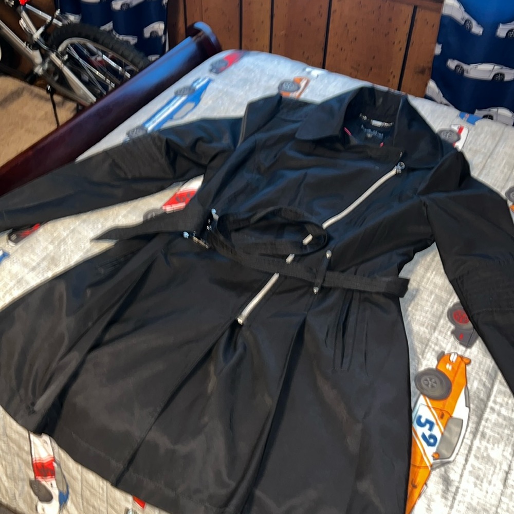 Black Rivet women’s asymmetrical jacket